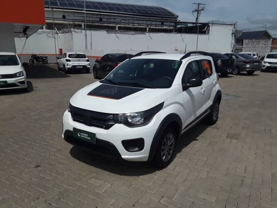 FIAT MOBI 1.0 EVO FLEX TREKKING MANUAL